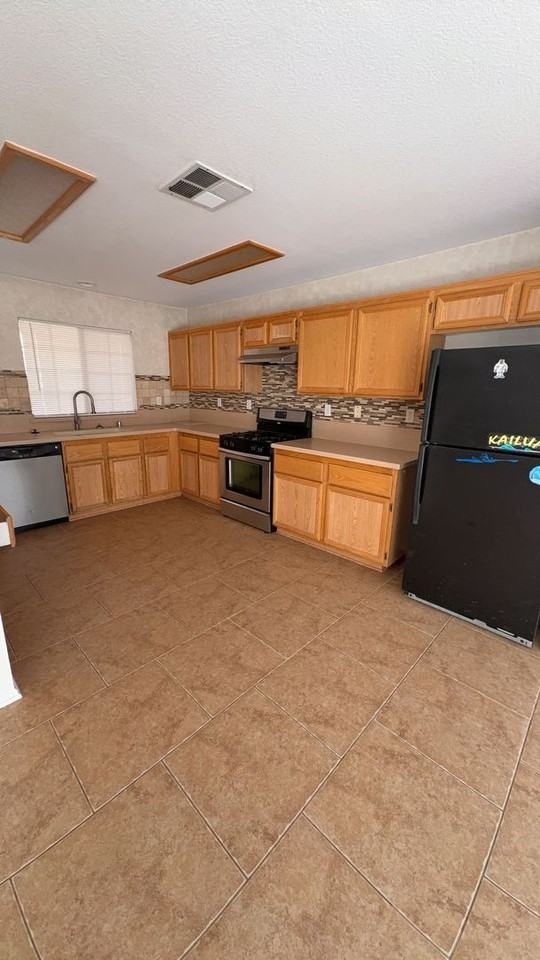 14453 Queen Valley Rd - Photo 2 of 16