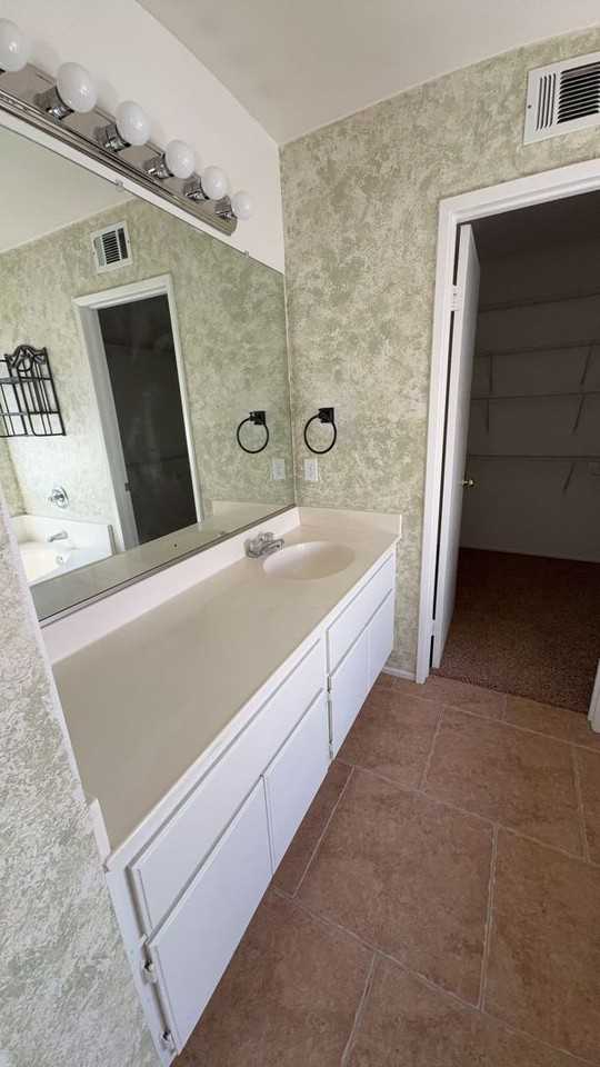 14453 Queen Valley Rd - Photo 6 of 16