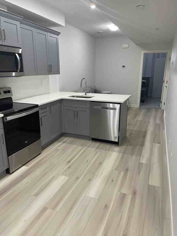 Hotchkiss Ln - Photo 4 of 14