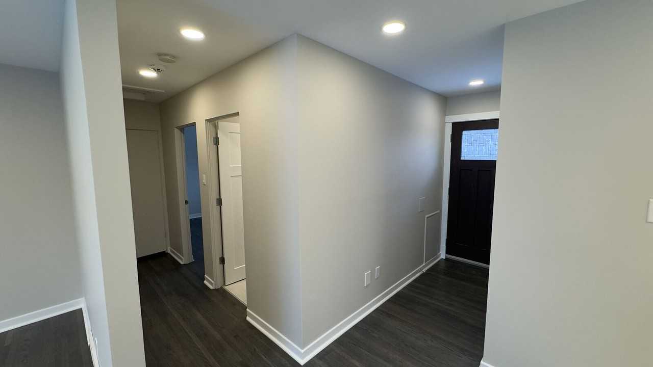 4003 3 Ave Sw - Photo 7 of 26