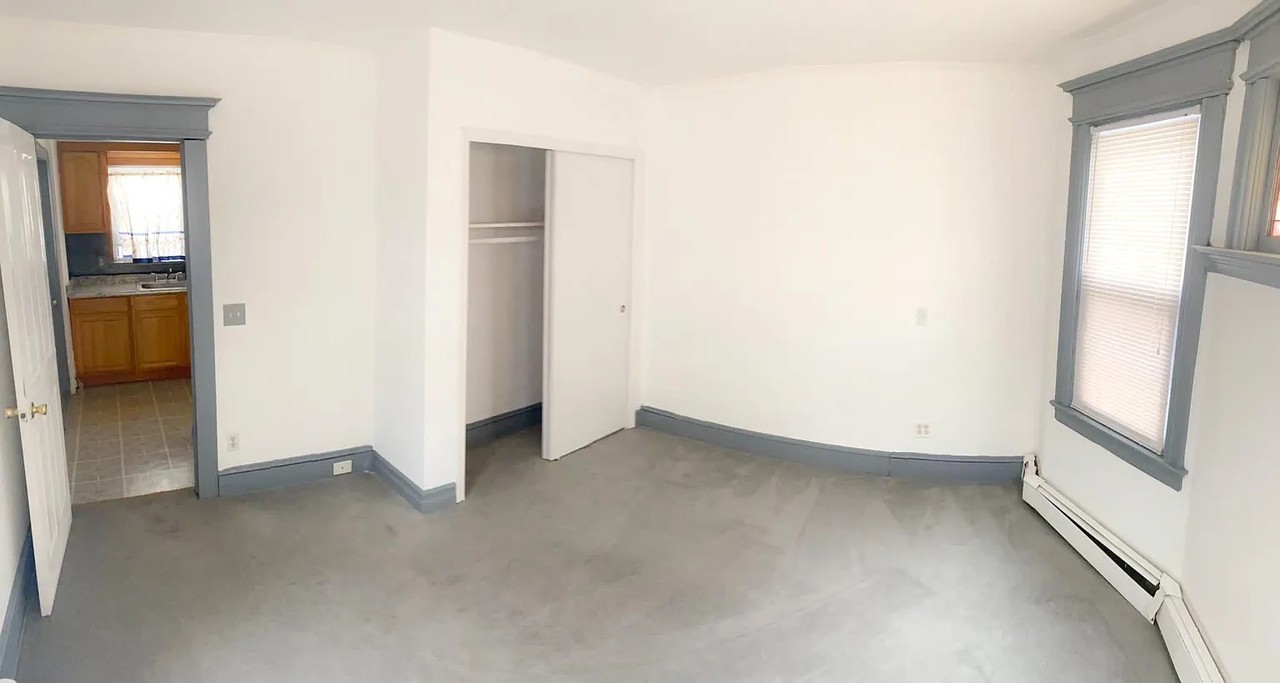 20 Degroot Pl #1stFL - Photo 3 of 10