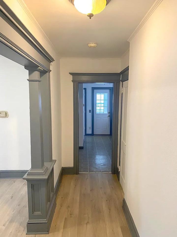 20 Degroot Pl #1stFL - Photo 4 of 10