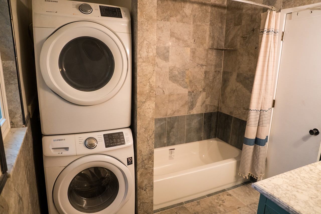 3961 Beach Dr Se #NA - Photo 7 of 20