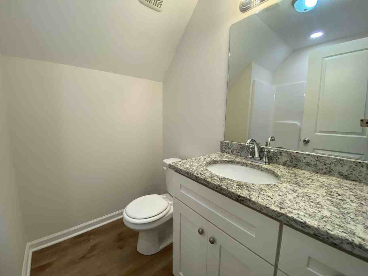 479 First St - Photo 7 of 11