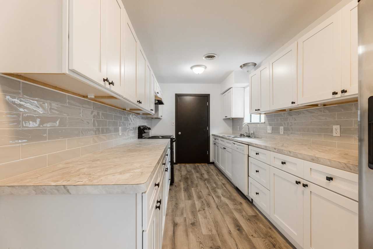 2717 W Meadowlark Dr #NA - Photo 5 of 19