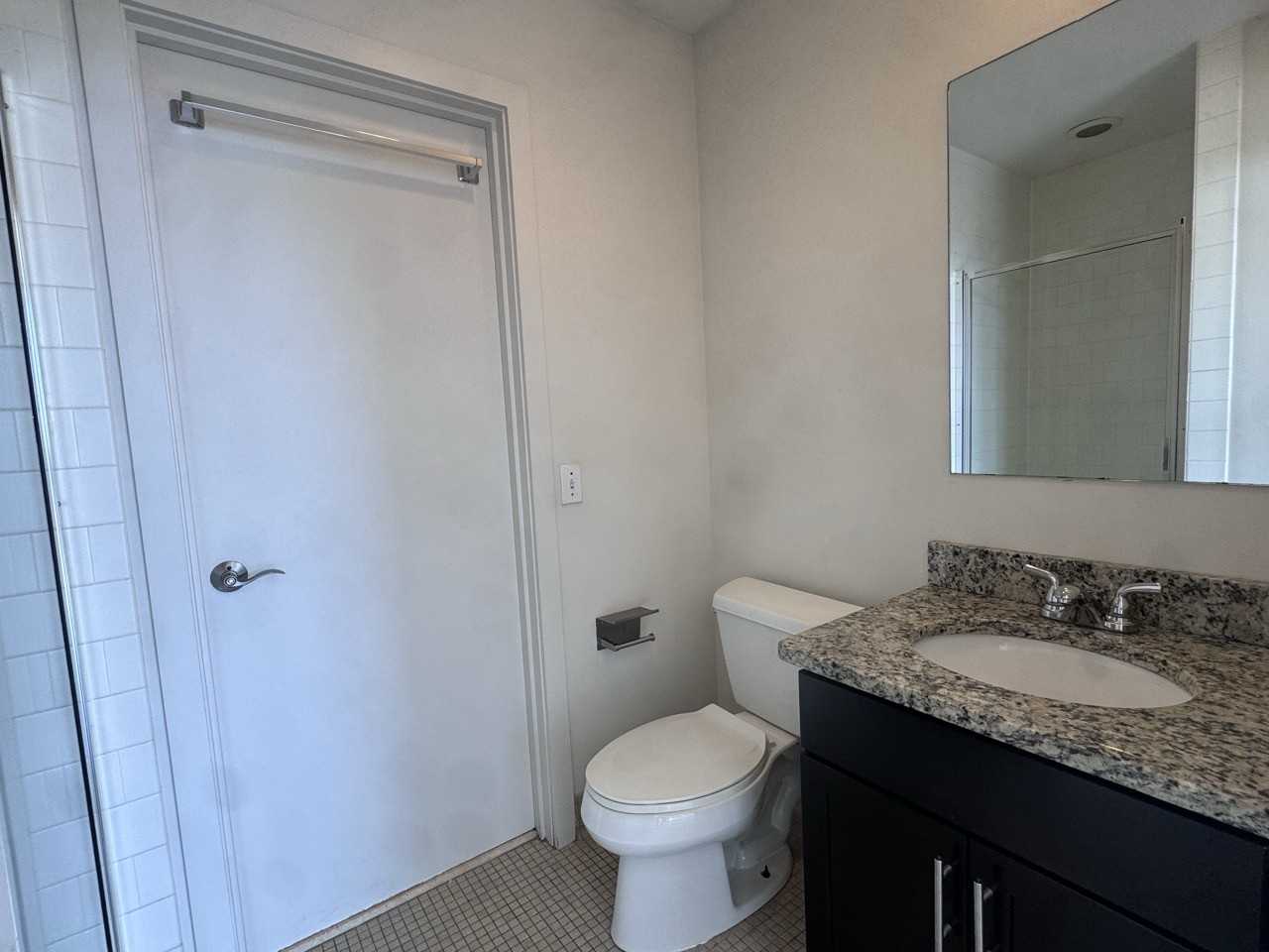 160 E Berkeley St #501 - Photo 4 of 16