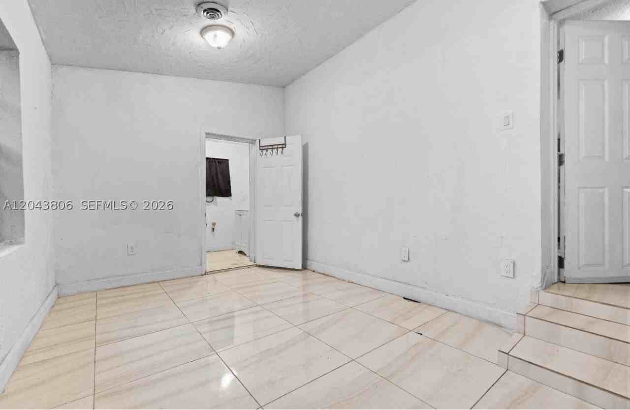 7573 Nw 12th Ct #3 - Photo 4 of 14