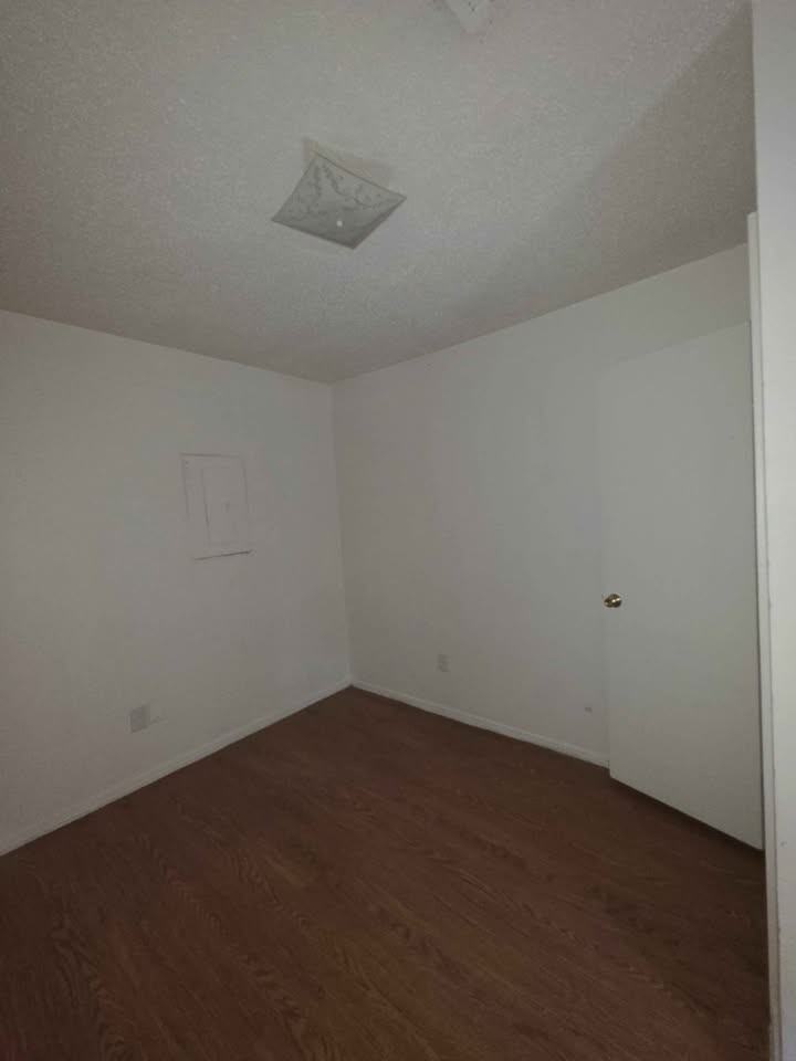 4408 Strong Ave #NA - Photo 6 of 20