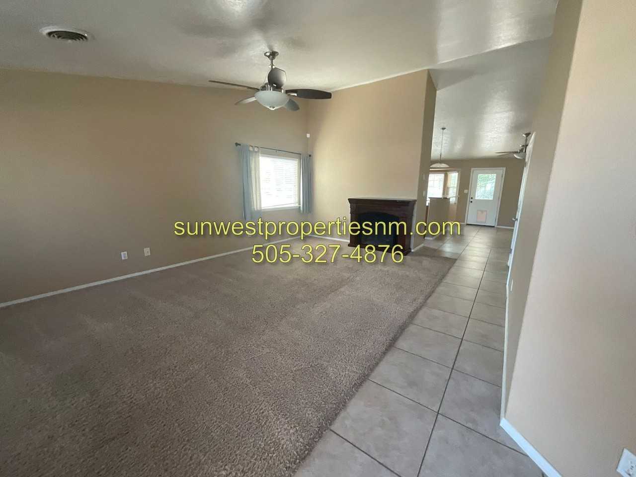 3929 Rochester Ave - Photo 4 of 23