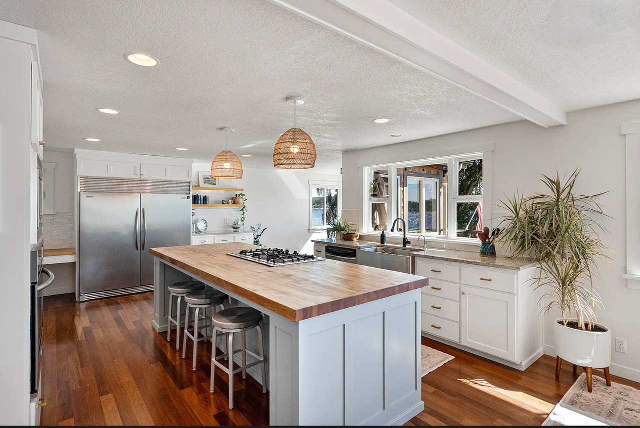 6139 Cromwell Dr Nw #NA - Photo 6 of 28