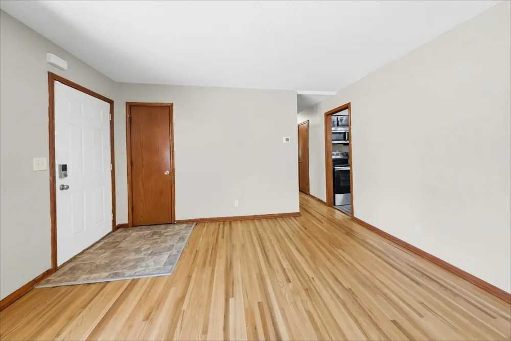 8617 Oakland Ave S #NA - Photo 2 of 17