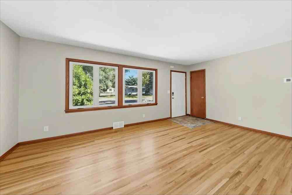8617 Oakland Ave S #NA - Photo 3 of 17
