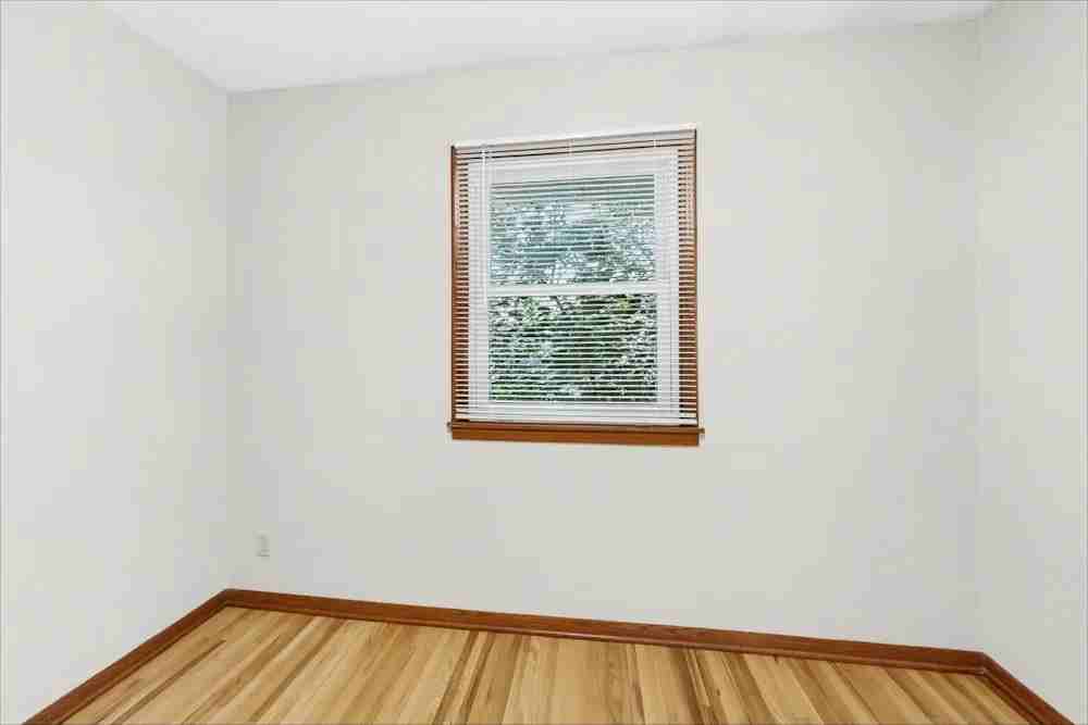 8617 Oakland Ave S #NA - Photo 6 of 17