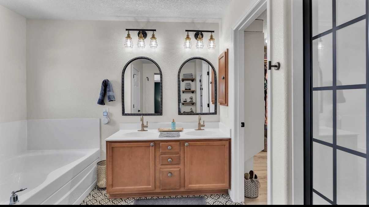 409 Vista Roja Pl Ne, Rio Rancho, Nm 87124 #NA - Photo 2 of 12