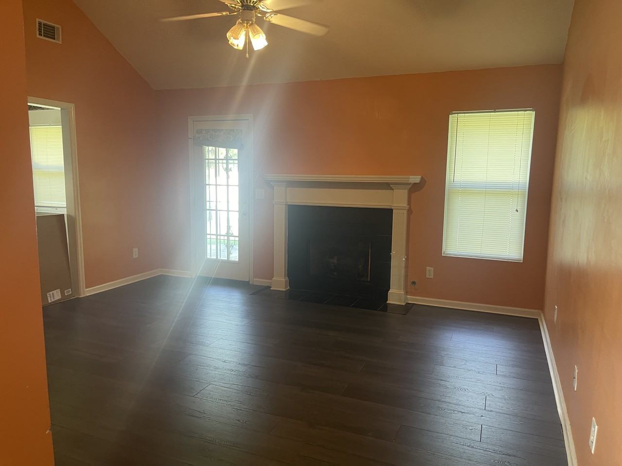 4810 Jasmine Way #NA - Photo 5 of 10