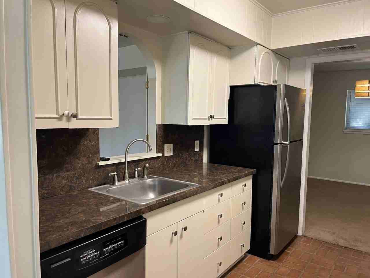 11615 Sandman St - Photo 6 of 41