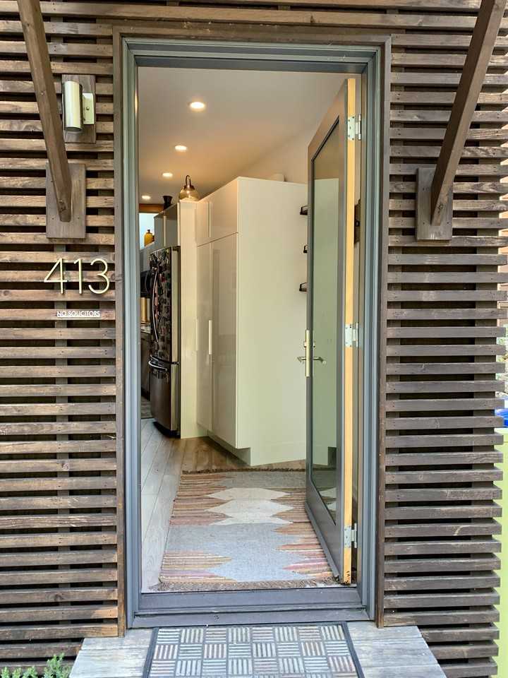 413 W Haywood St #NA - Photo 3 of 31