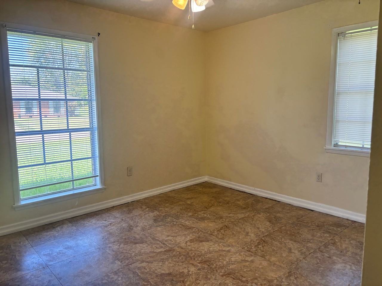 634 Pine Ln - Photo 6 of 6
