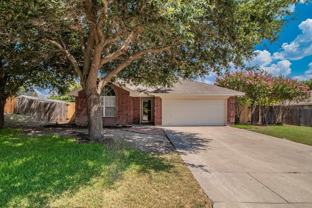 437 Hillside Dr - Photo 1 of 1
