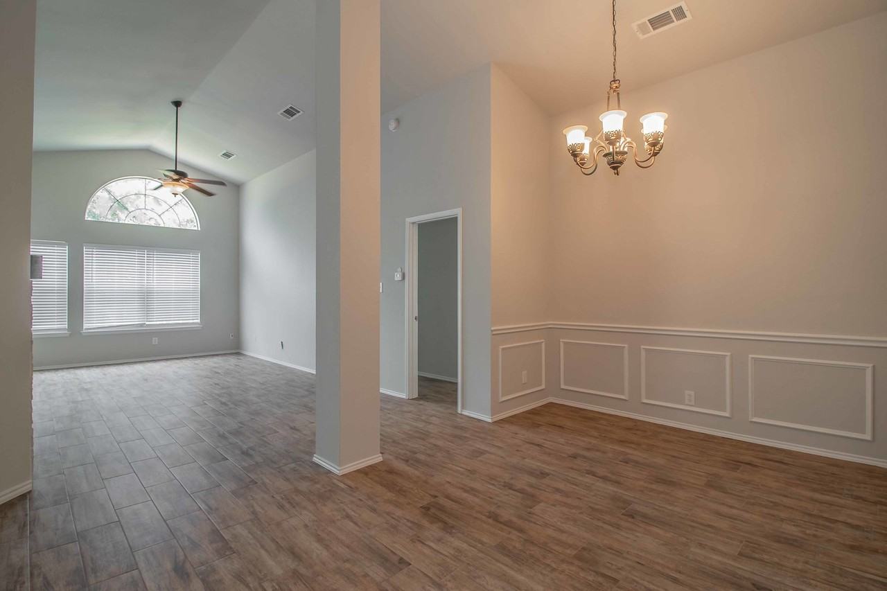 437 Hillside Dr - Photo 5 of 29