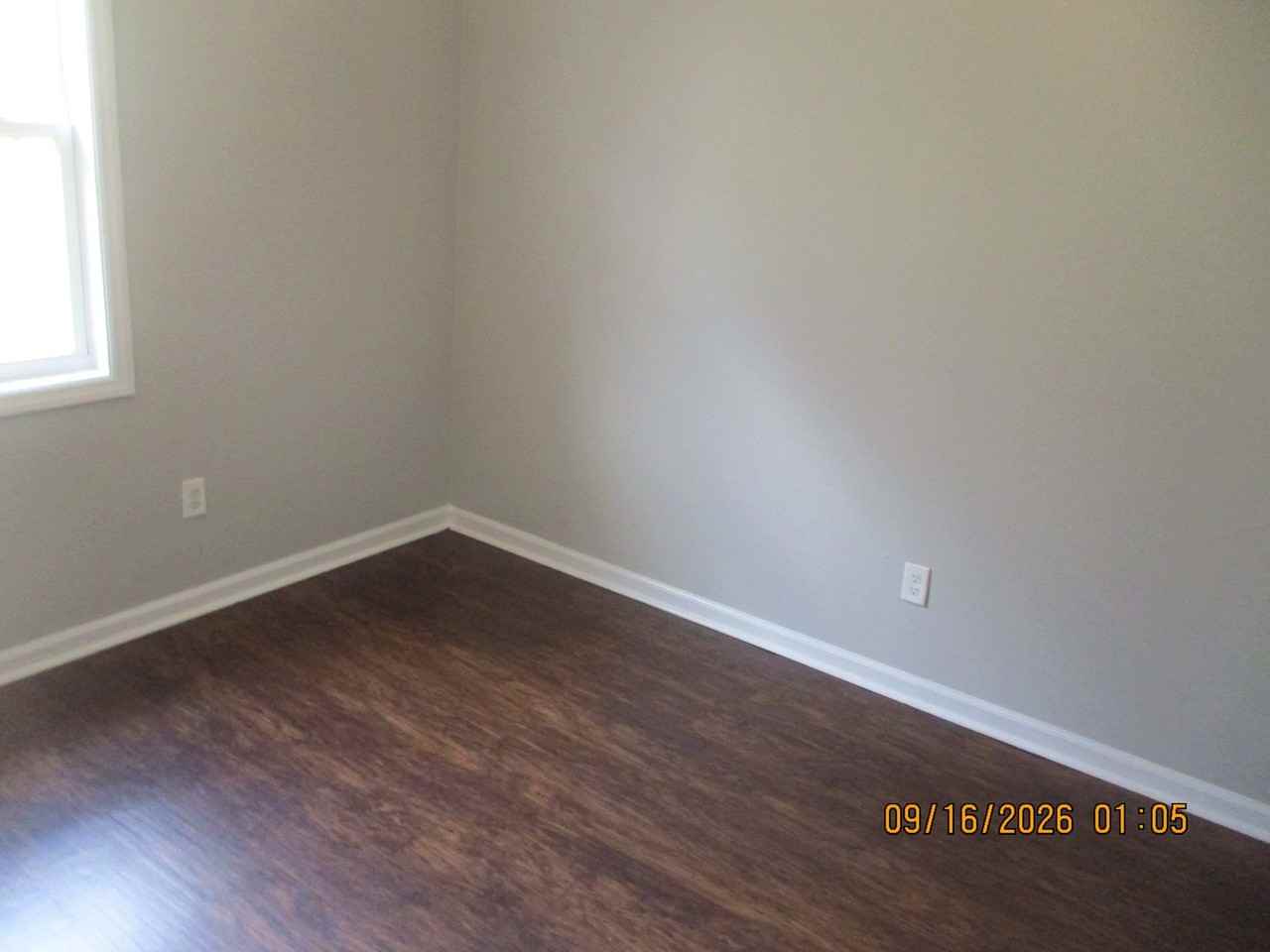 2713 Homewood Dr Apt B - Photo 5 of 7