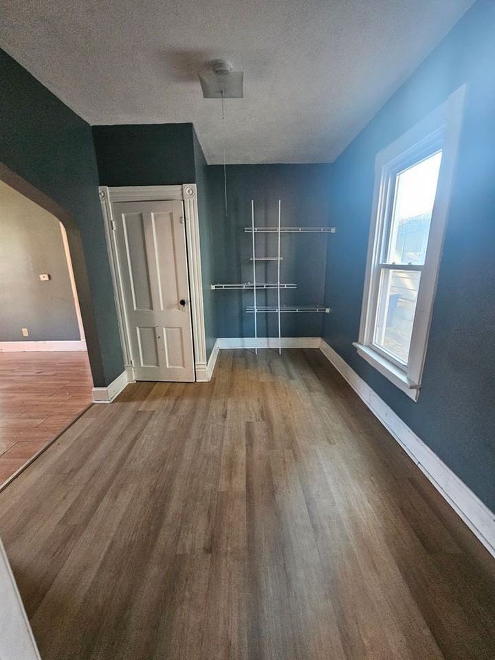 2029 W 1st St - Photo 5 of 7