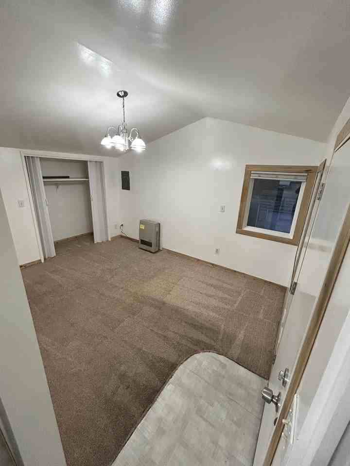433 N Bliss St - Photo 2 of 11