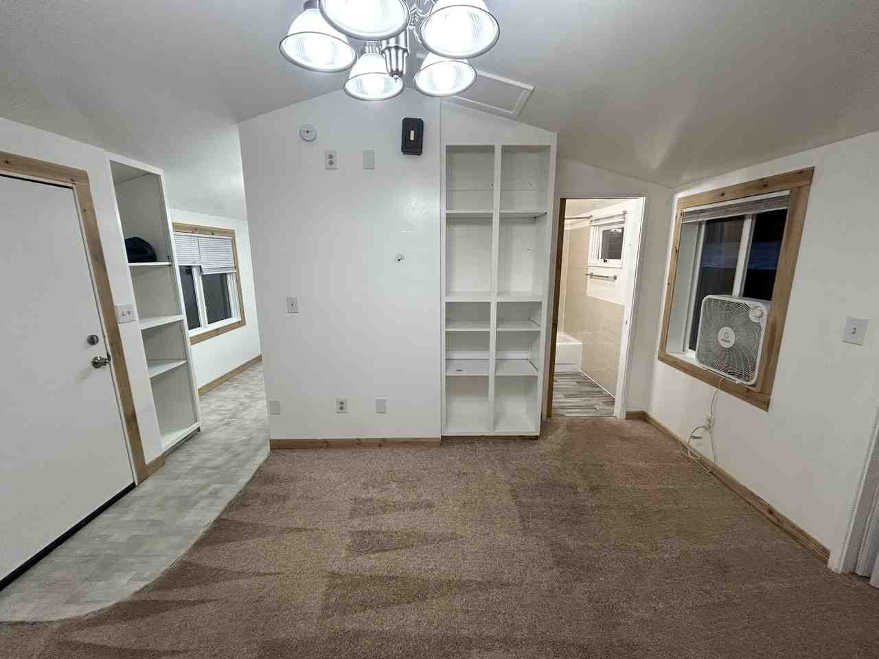 433 N Bliss St - Photo 3 of 11