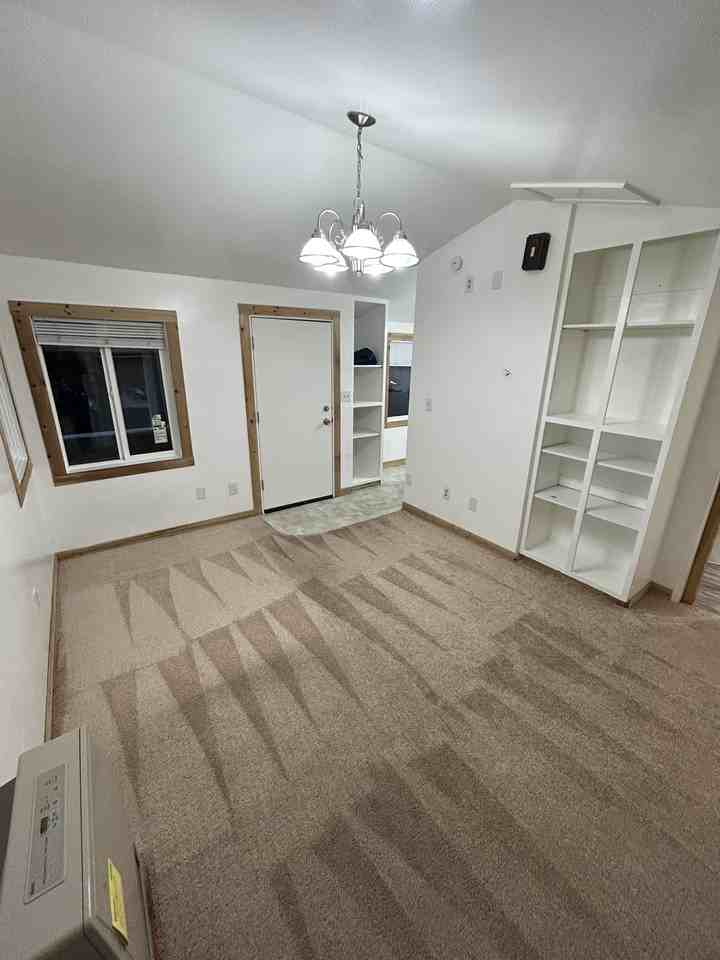 433 N Bliss St - Photo 4 of 11
