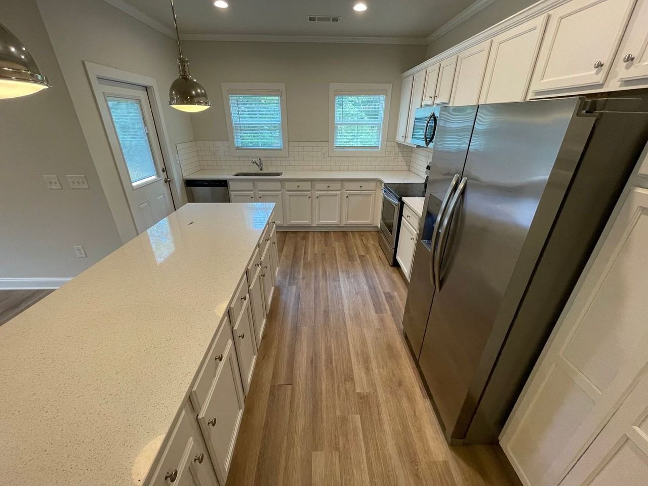 436 First St - Photo 4 of 13