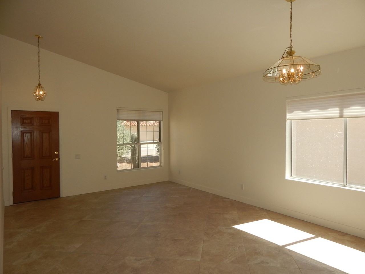 7750 7750 N Castle Valley Rd - Photo 2 of 36