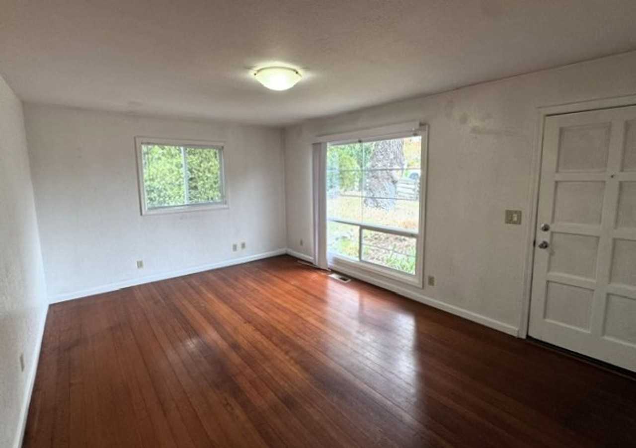 6701 Palm Ave - Photo 3 of 14
