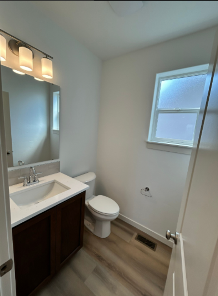 829 S Camas Ln - Photo 7 of 20