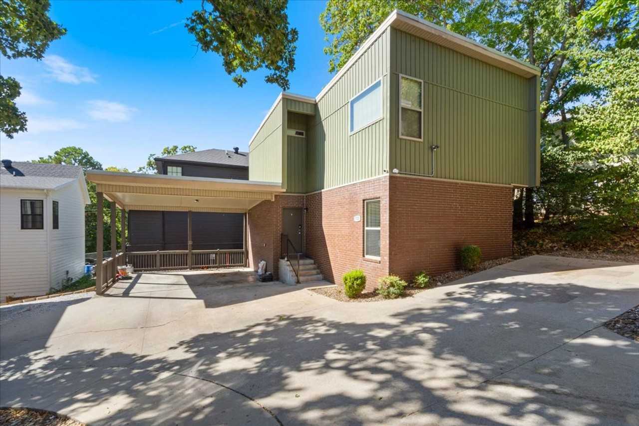 Oakland Properties (3bed/3.5bath) - Photo 5 of 14