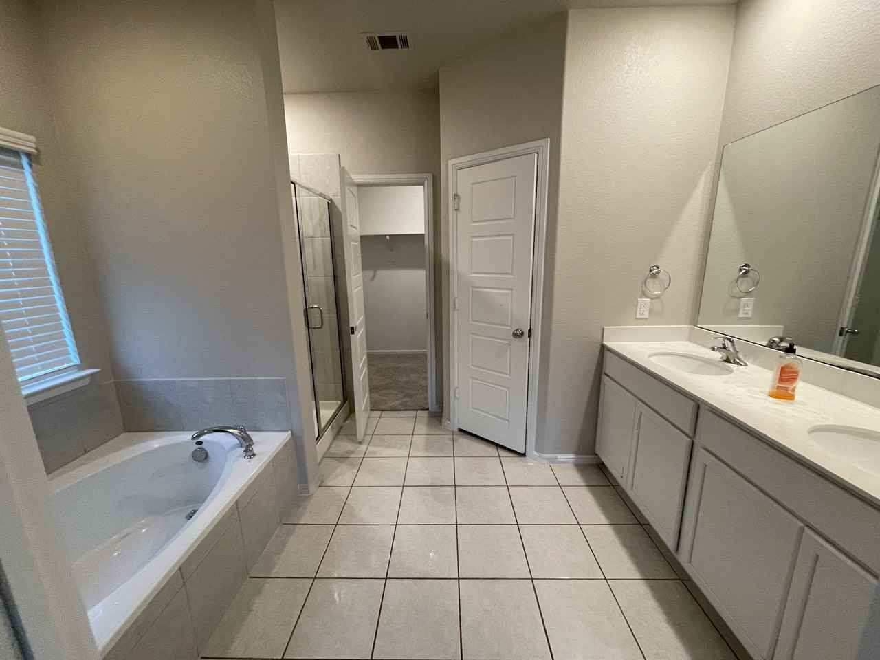 8908 Bronze Meadow Dr #NA - Photo 3 of 10