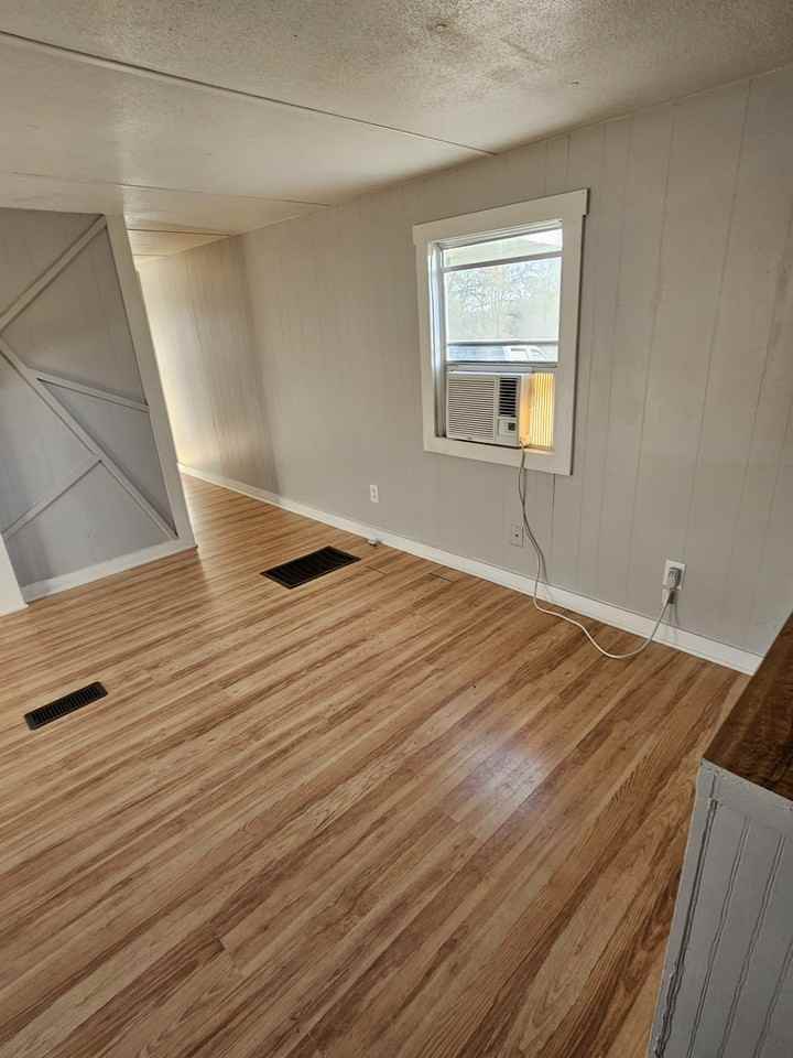 127 Gemstone Ln #NA - Photo 7 of 10