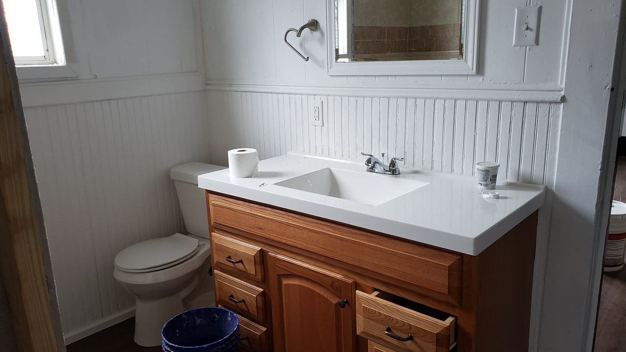 311 N Doak St #NA - Photo 5 of 9