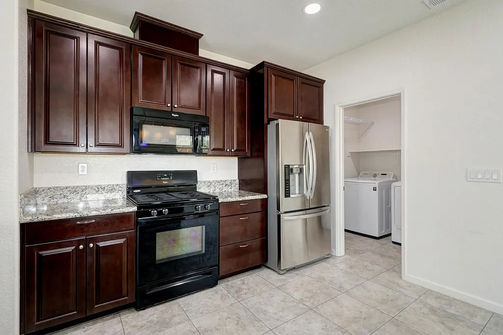 870 Dunbar Ct #NA - Photo 6 of 16