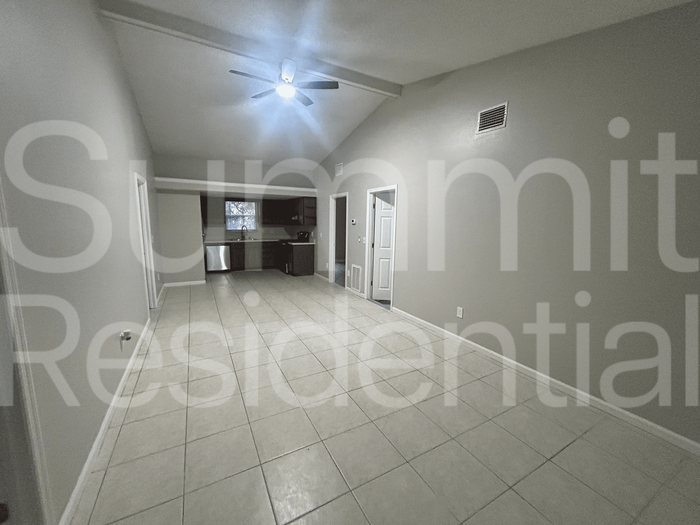 280 Hamilton Ave - Photo 4 of 16