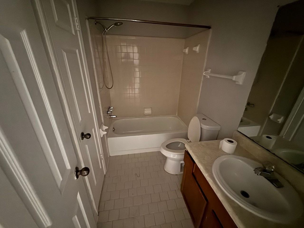 3758 Clarke Rd - Photo 4 of 11