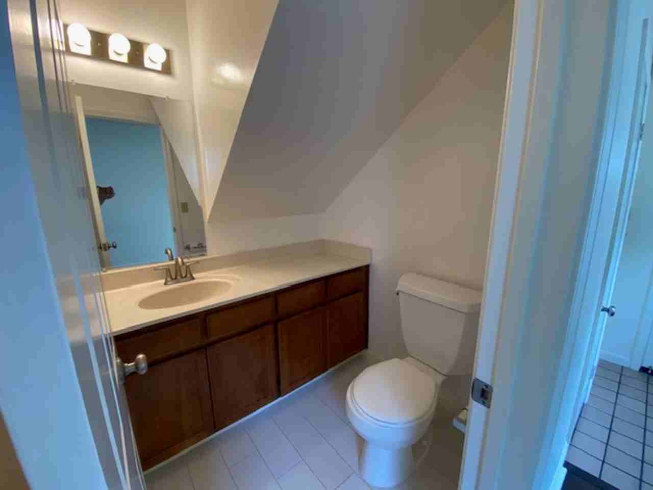 63 Glen Lake Dr - Photo 5 of 36