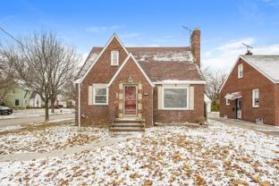 20831 Lake Shore Blvd - Photo 1 of 1