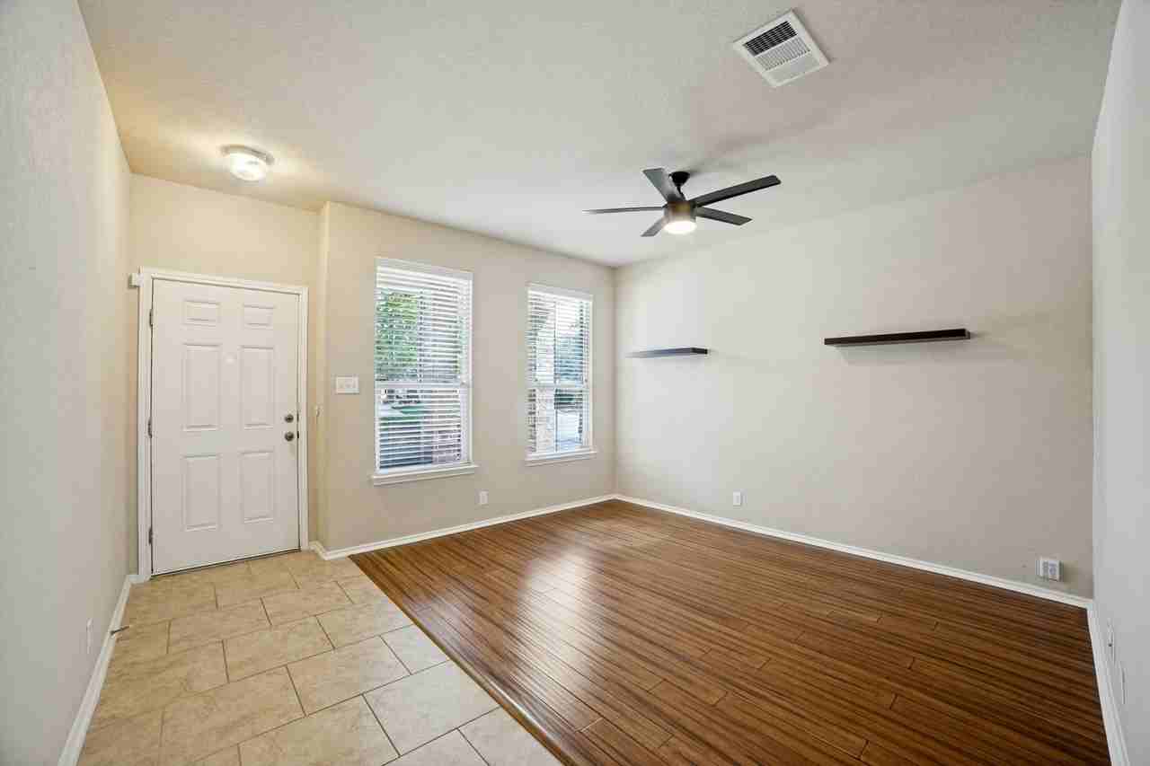 9015 Dusty Run Ln - Photo 3 of 24