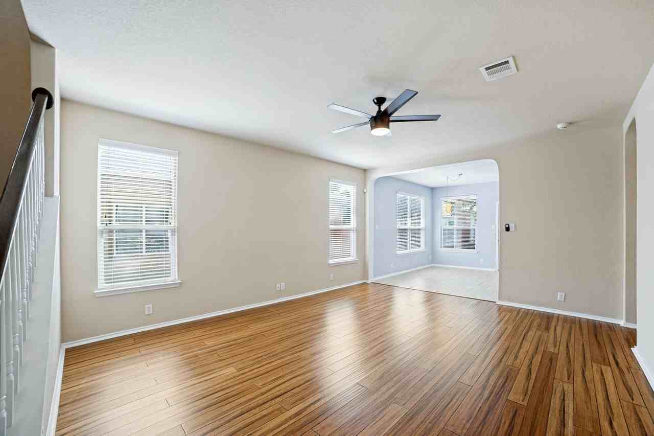 9015 Dusty Run Ln - Photo 6 of 24