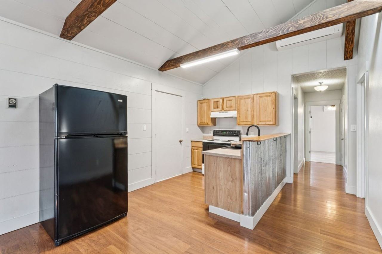 4304 W Plum St - Photo 5 of 22