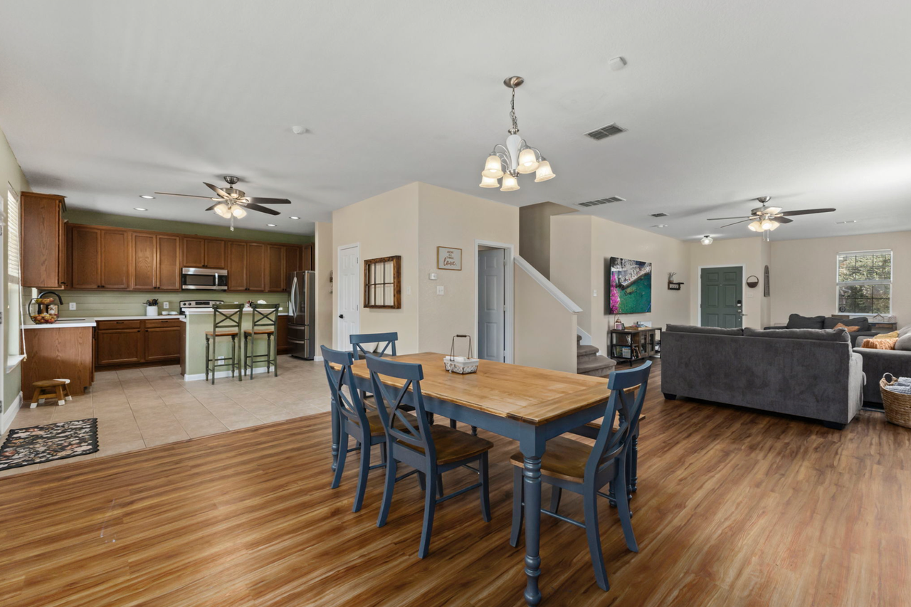 13910 Caprese Hl - Photo 4 of 19