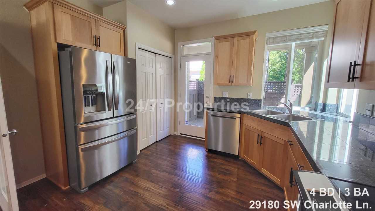 29180 Sw Charlotte Ln - Photo 5 of 21