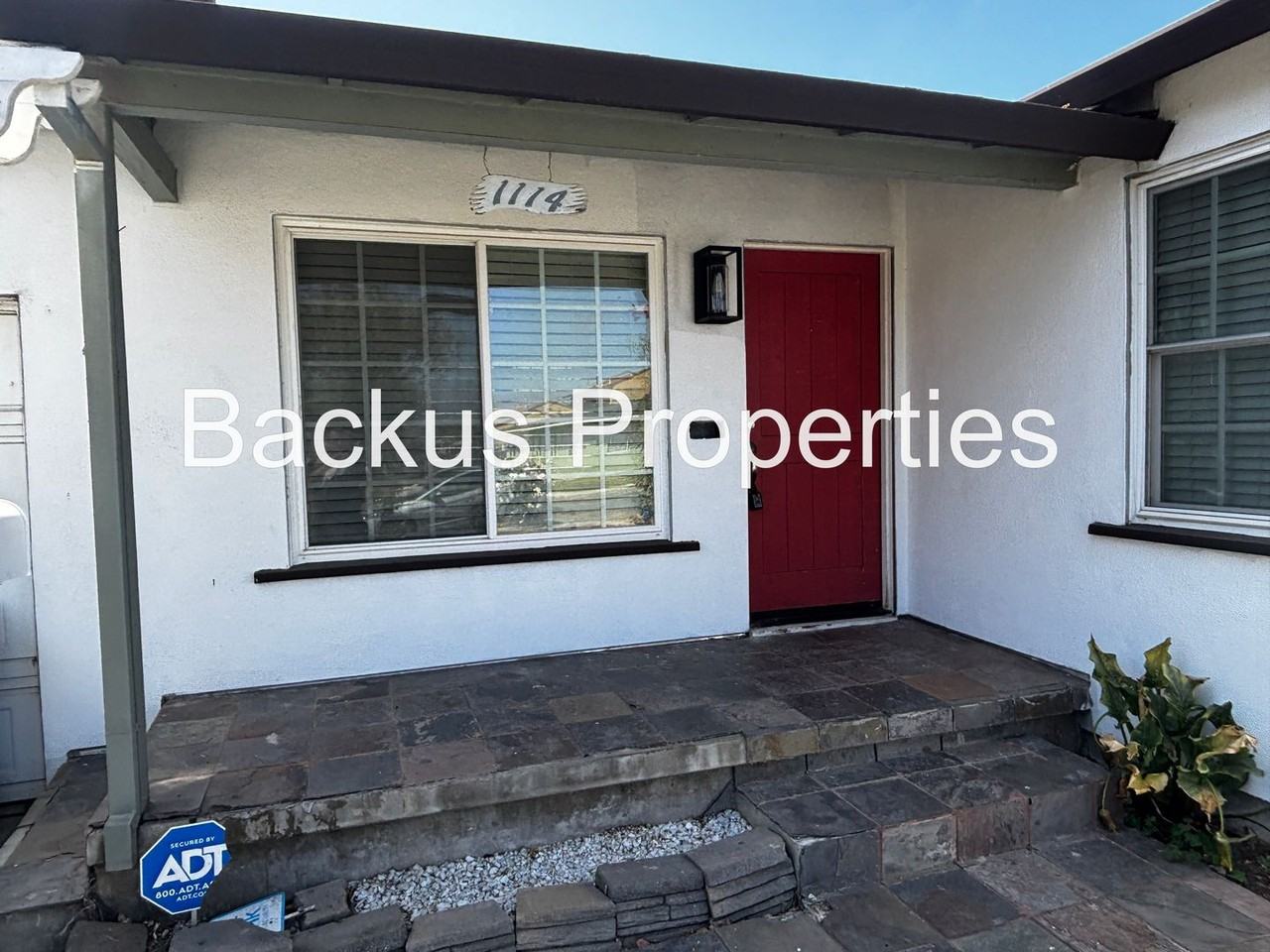 1114 Kimmel St - Photo 2 of 17