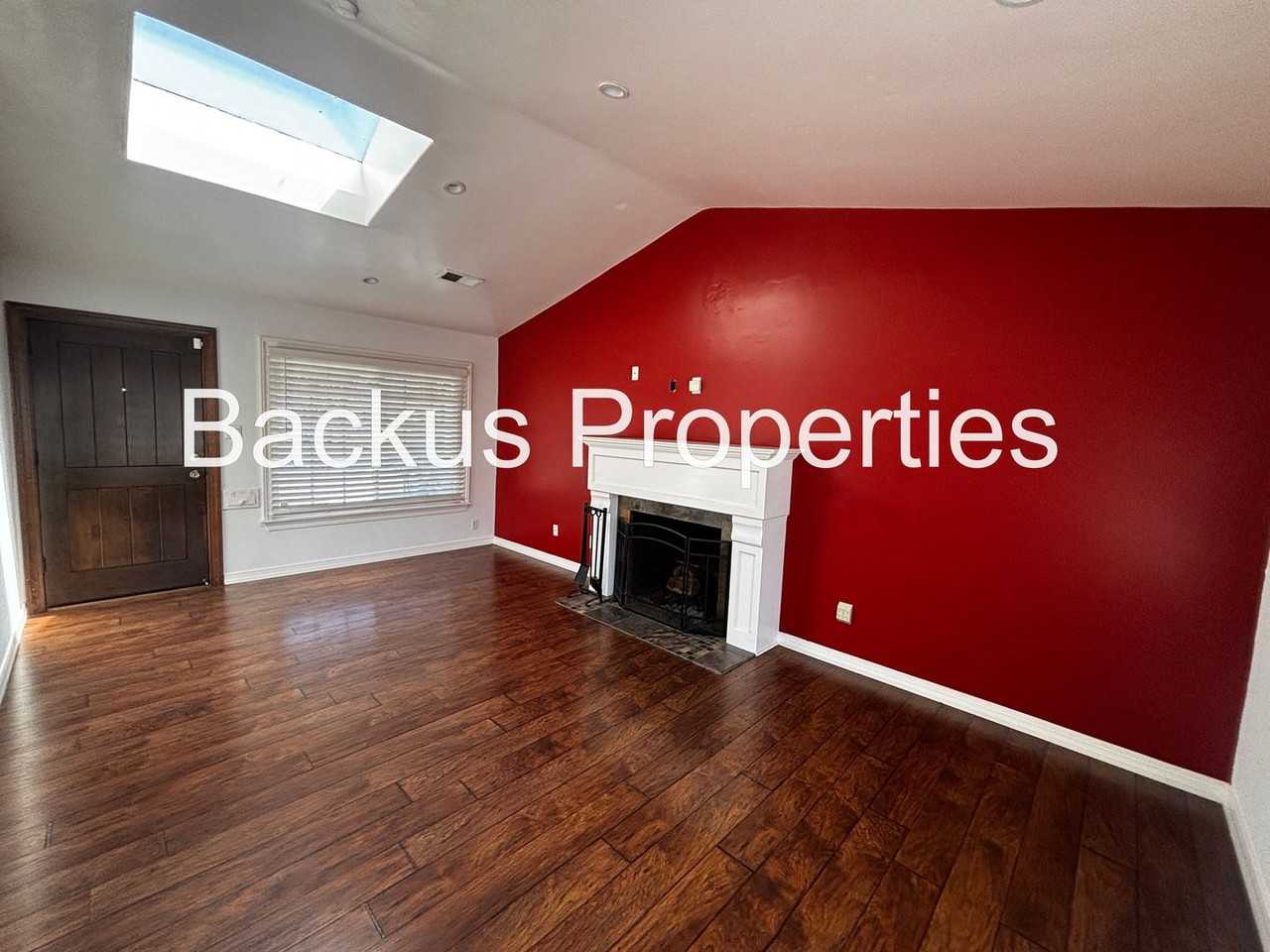 1114 Kimmel St - Photo 4 of 17