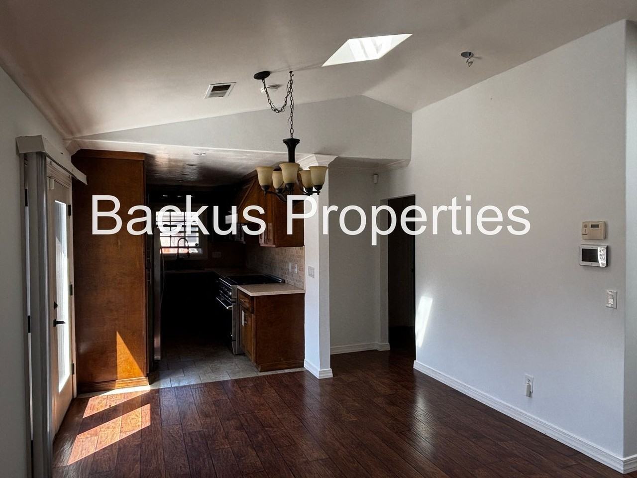 1114 Kimmel St - Photo 5 of 17